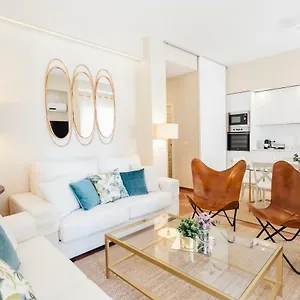 Stylish And Wide- 3bdr 3bth- Remedios Apartment